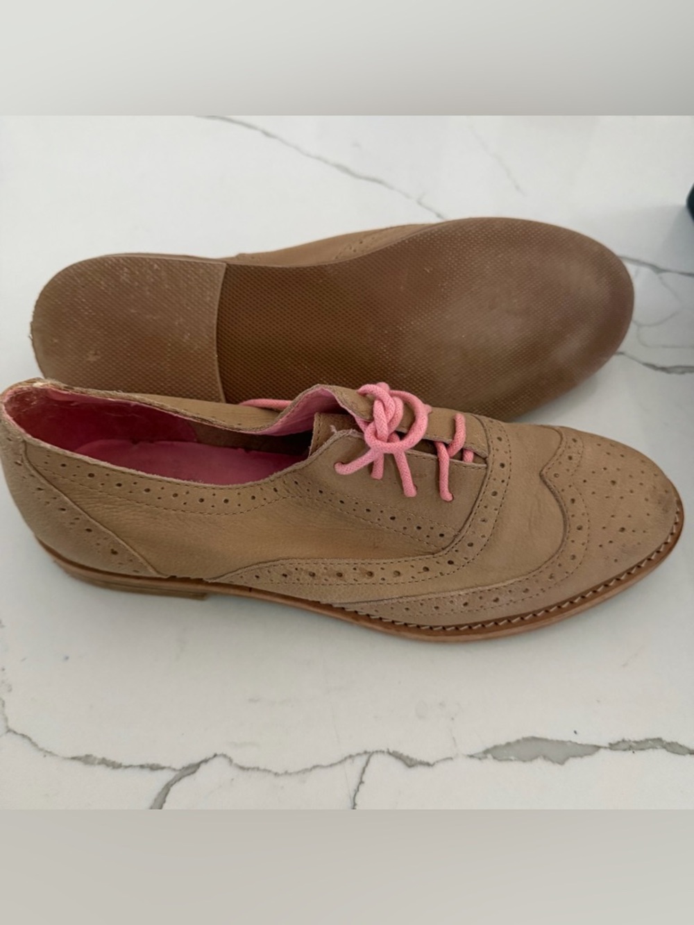 GAP Tan Wingtip Flats with Pink Laces